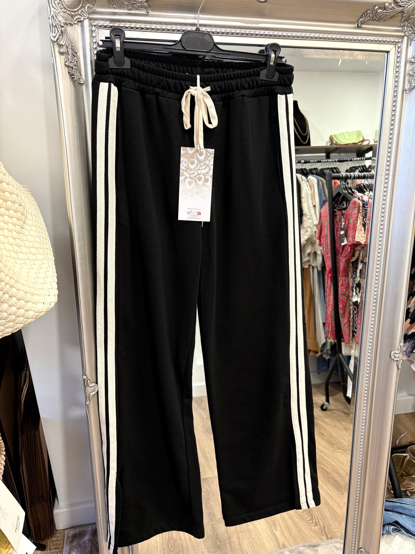 Smart Side Stripe Jogger