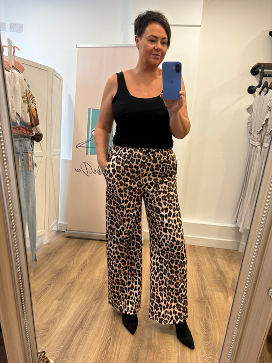 Animal print, Smart, Wide Leg Joggers.