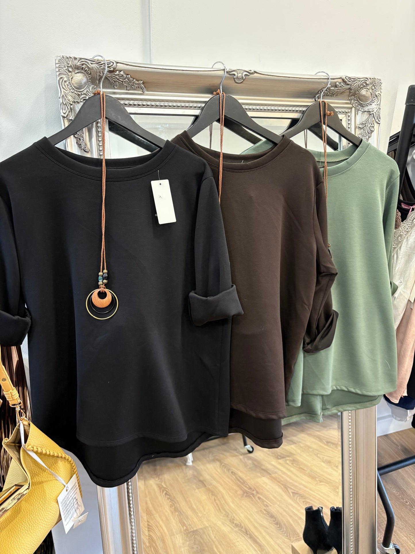 Curved Hem Sweatshirt with Necklace