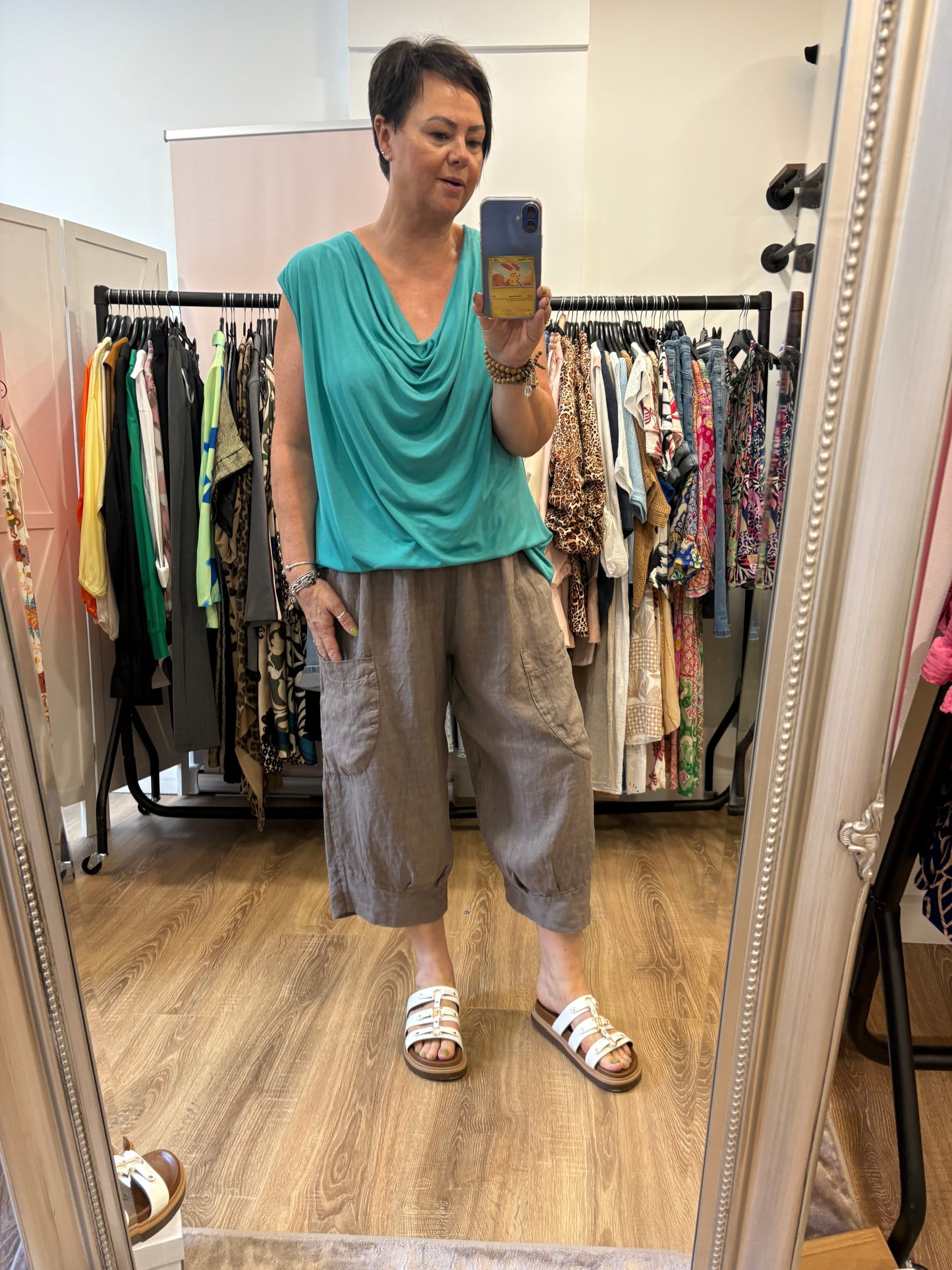 Cropped Pocket Linen Trousers