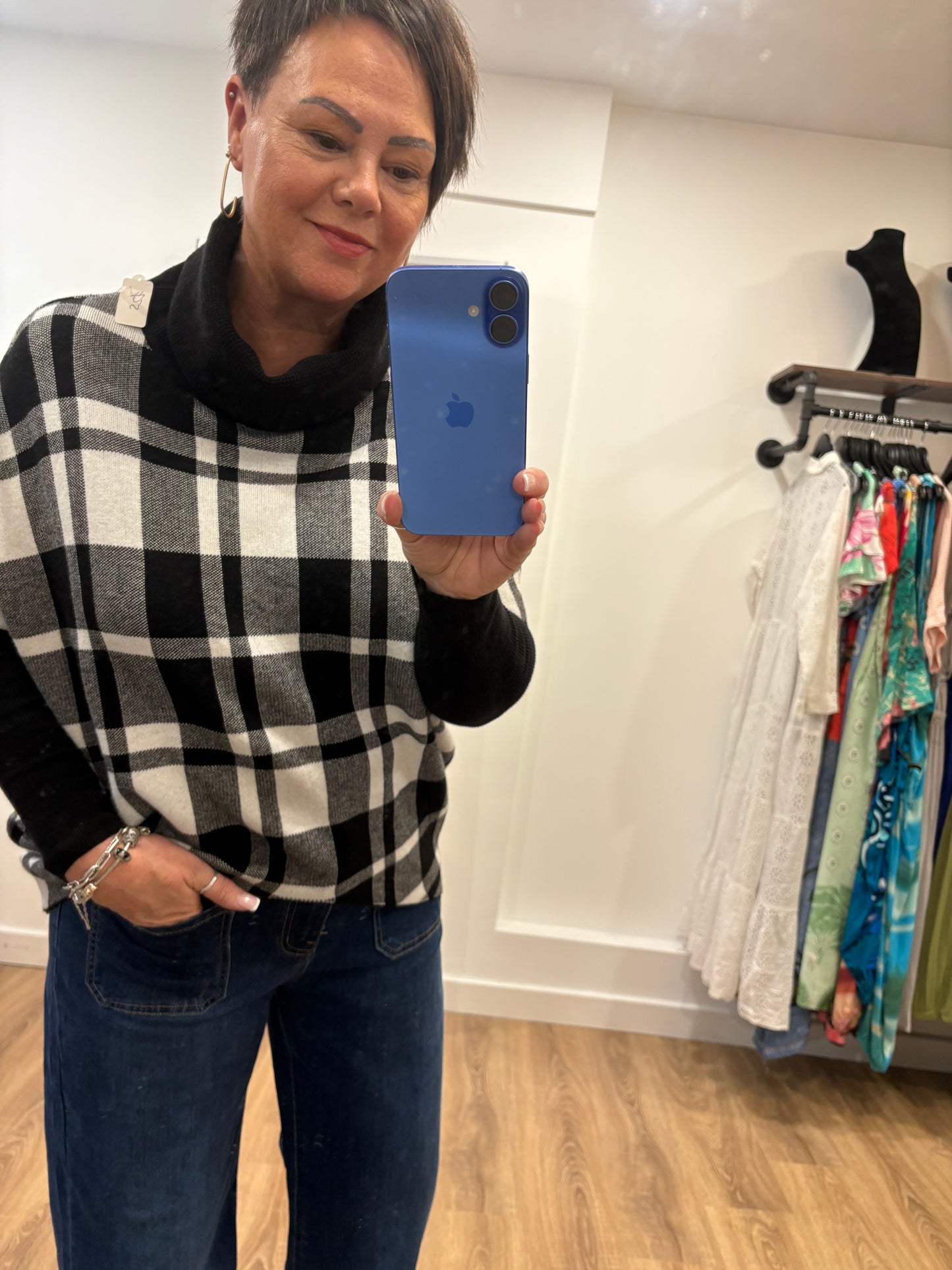 Cowl neck, check Jumper