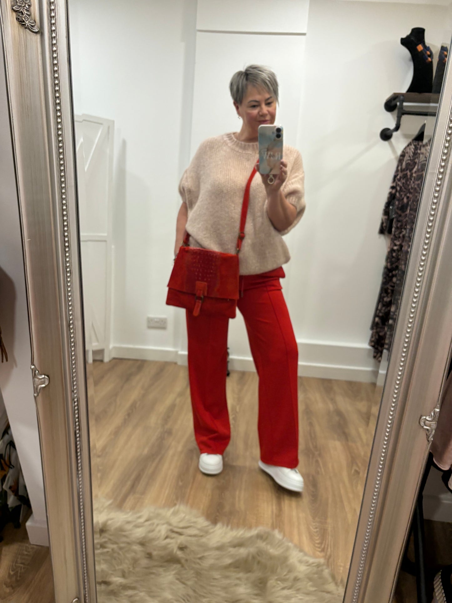 Smart Seam Front Wide Leg Joggers