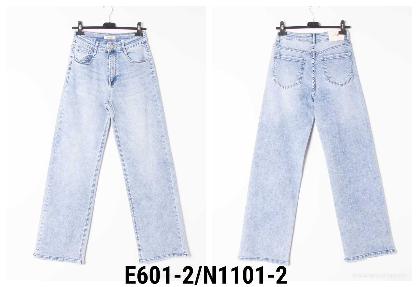 Light Wash Wide leg Jeans