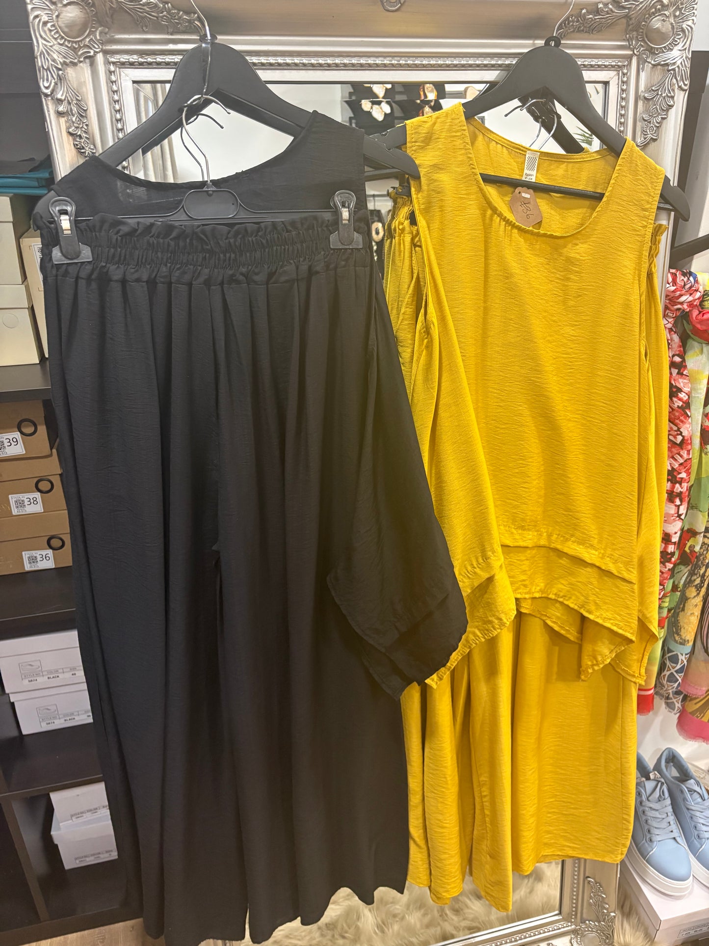 Sleeveless Trouser Set