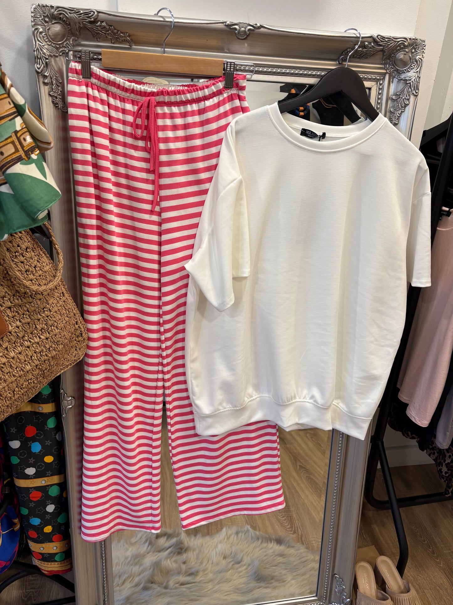 Wide Leg Stripe Jogger