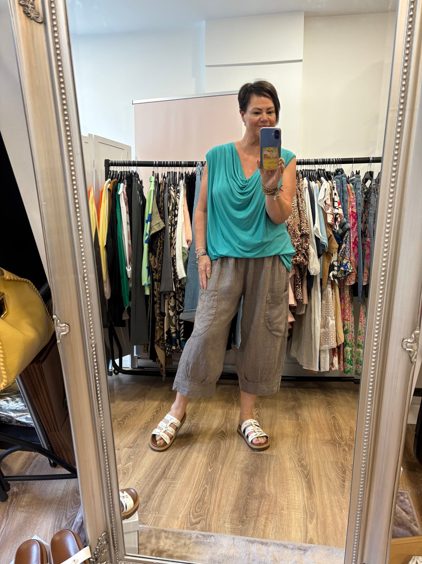 Cropped Pocket Linen Trousers