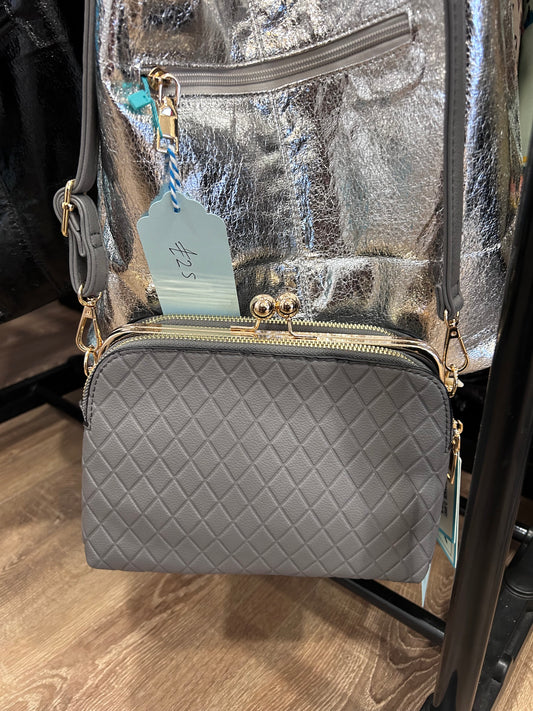 Diamond Pattern Messenger Bag