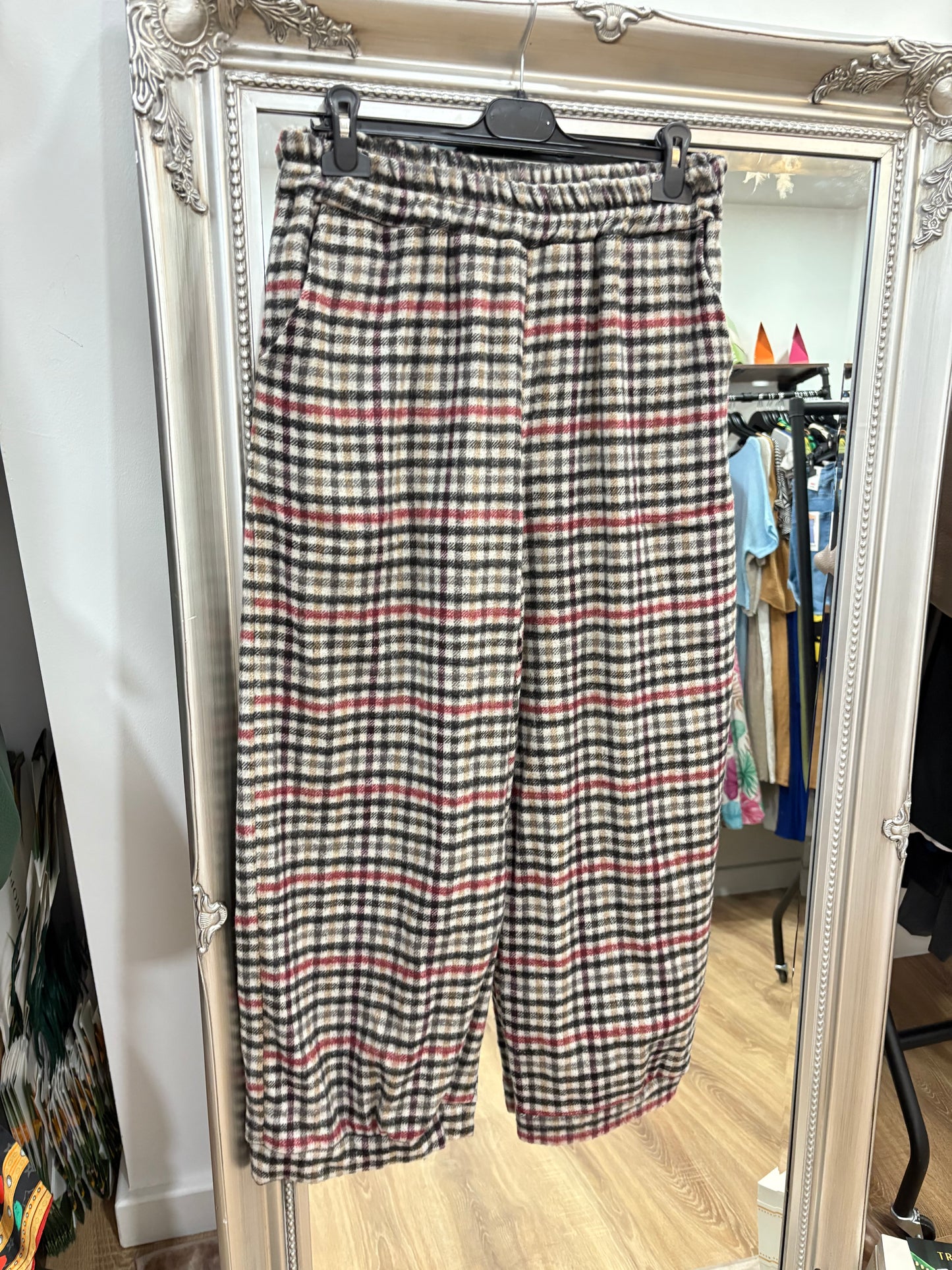 Checked Balloon Trousers