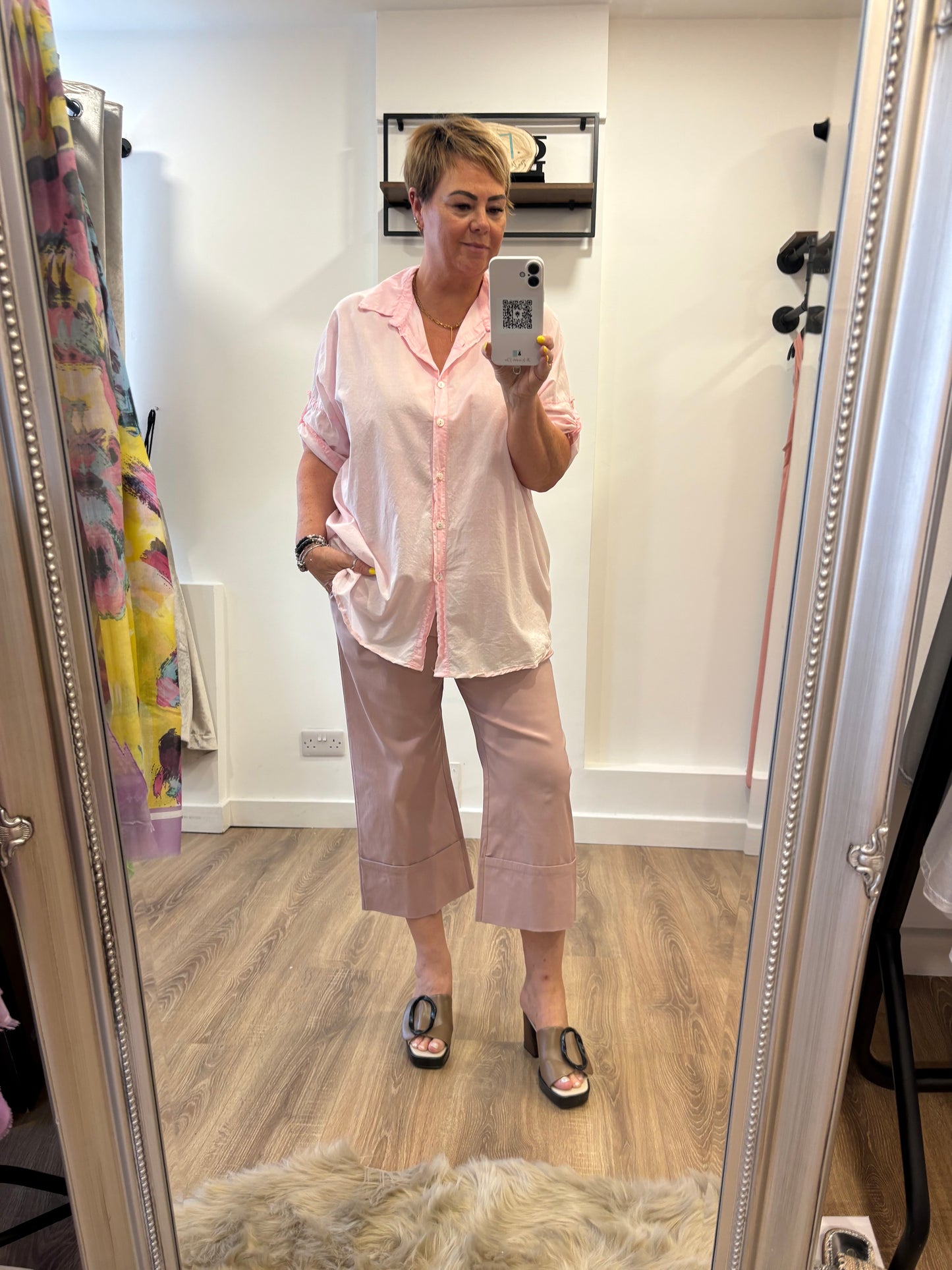 Cropped, Deep Cuff Hem Trousers