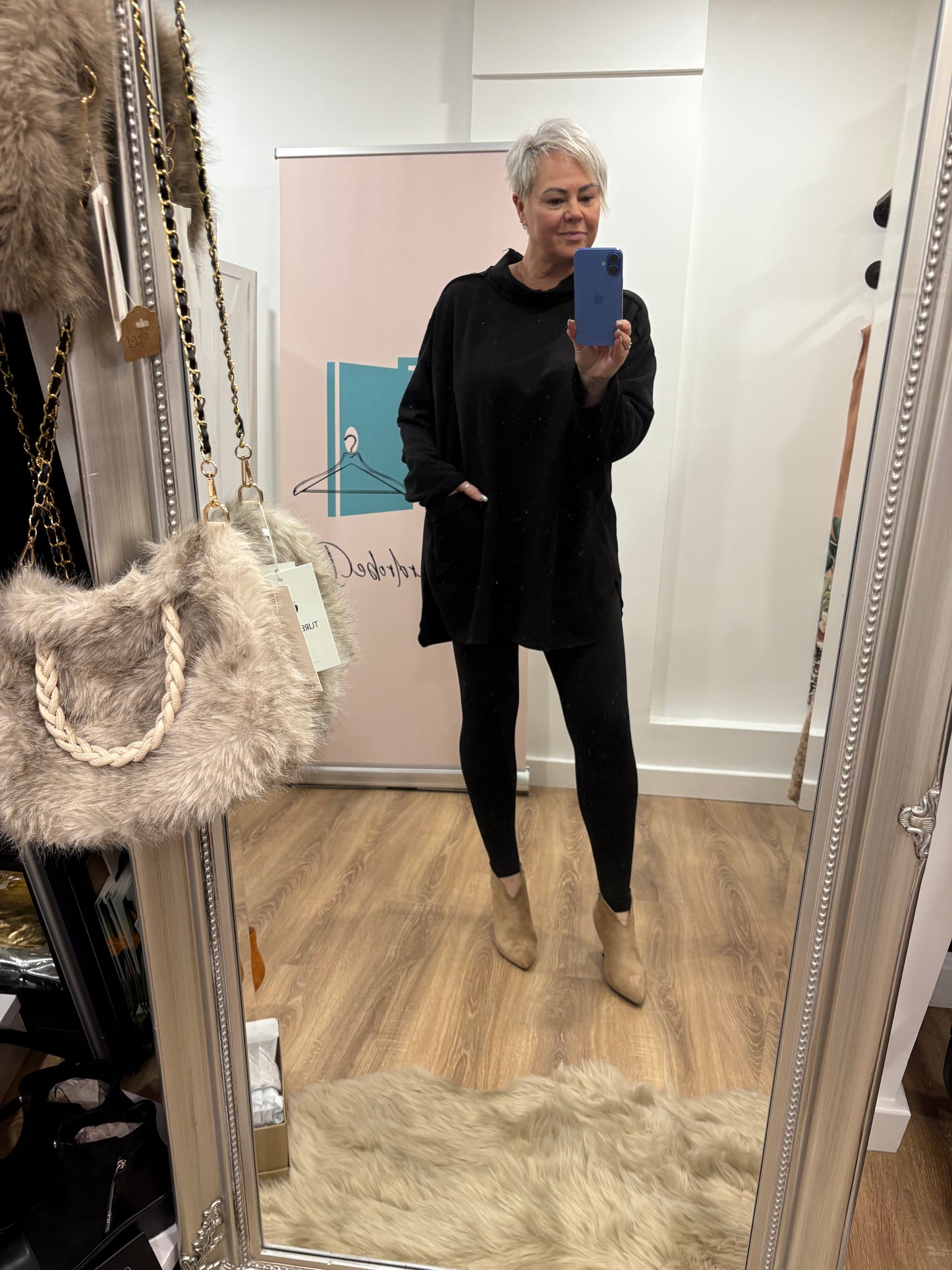 Crew Neck Longline Pocket Sweatshirt