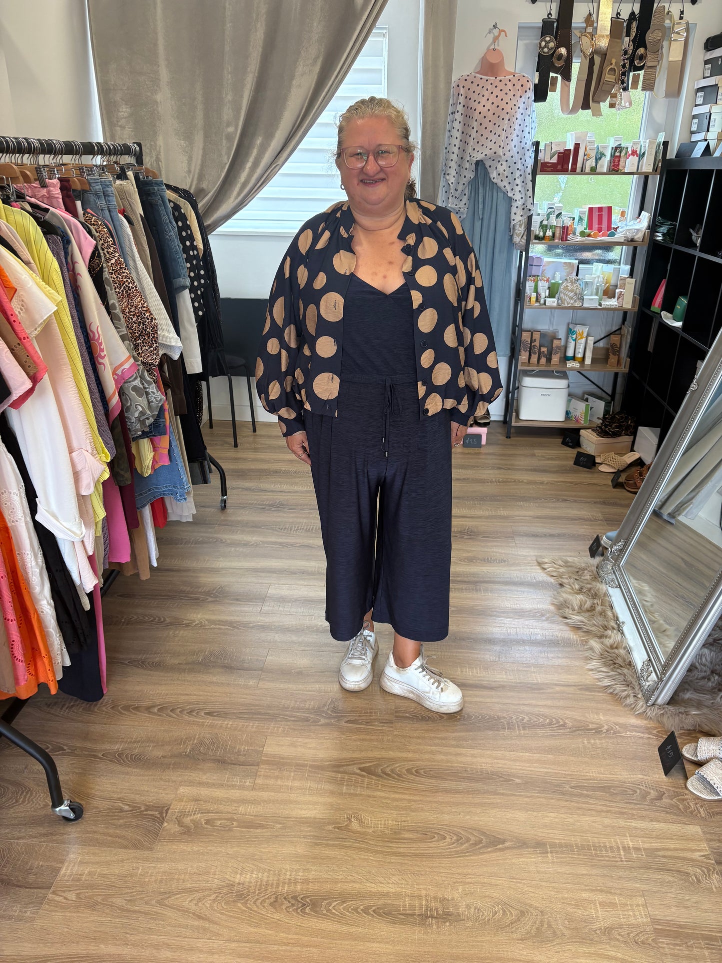 Spotty Gathered Hem Blouse/ Jacket