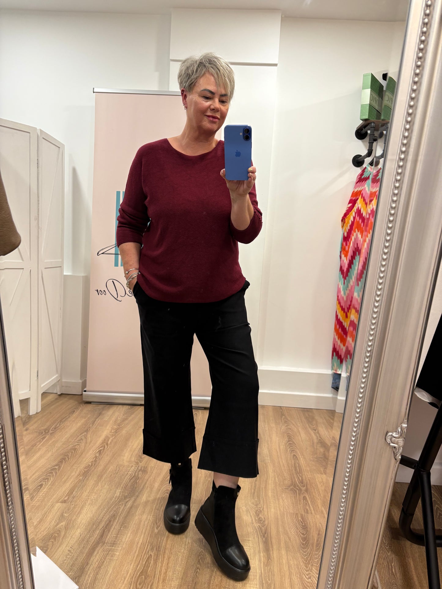 Cropped, Wide Leg Trousers