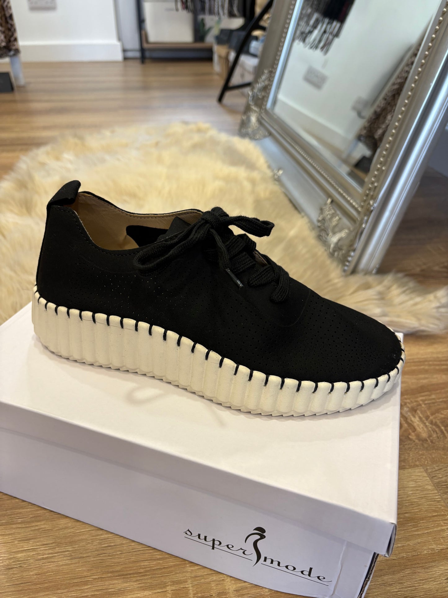 Lightweight Summer Pump