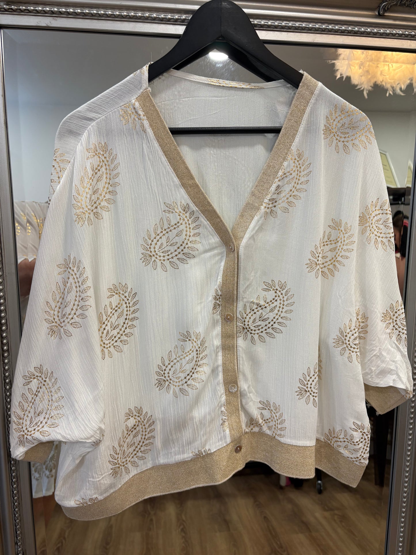 Gold Paisley Leaf Design Cardigan.