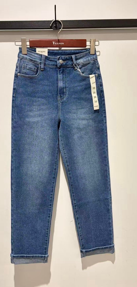 Redberry Stretch, Straight Leg Jeans