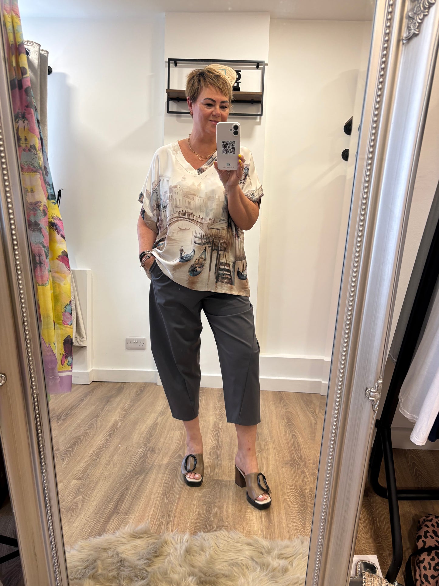 Smart Barrel Leg Joggers