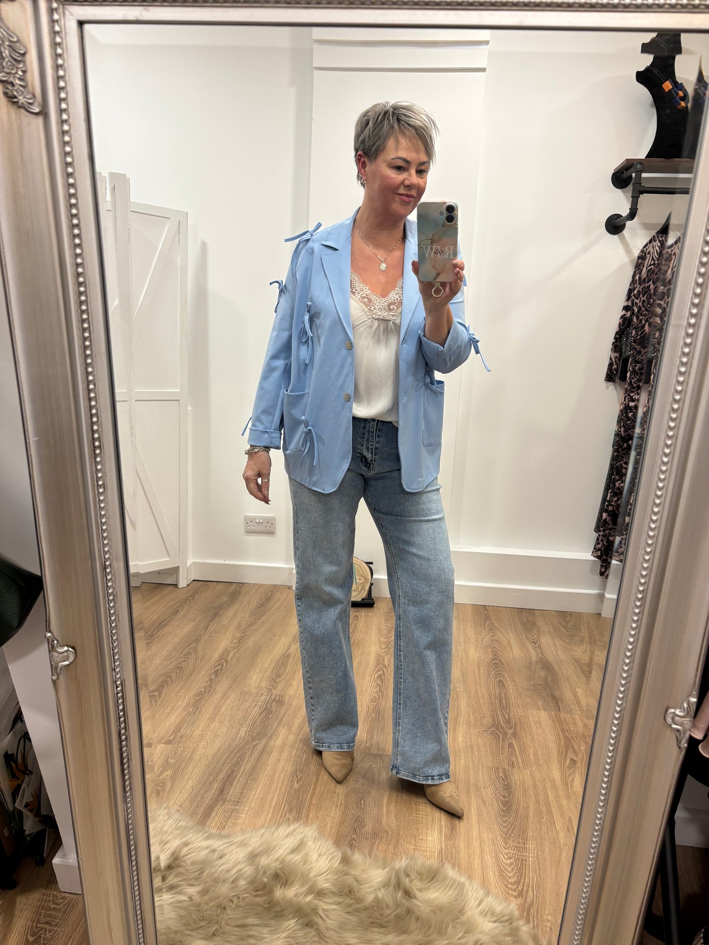 Stretchy Little Bow Blazer