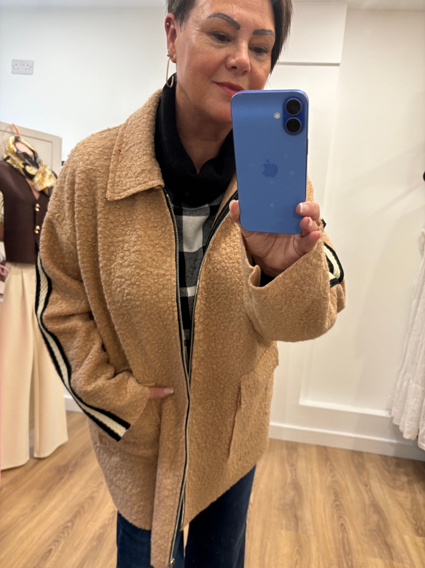 Side stripe Fleece Jacket