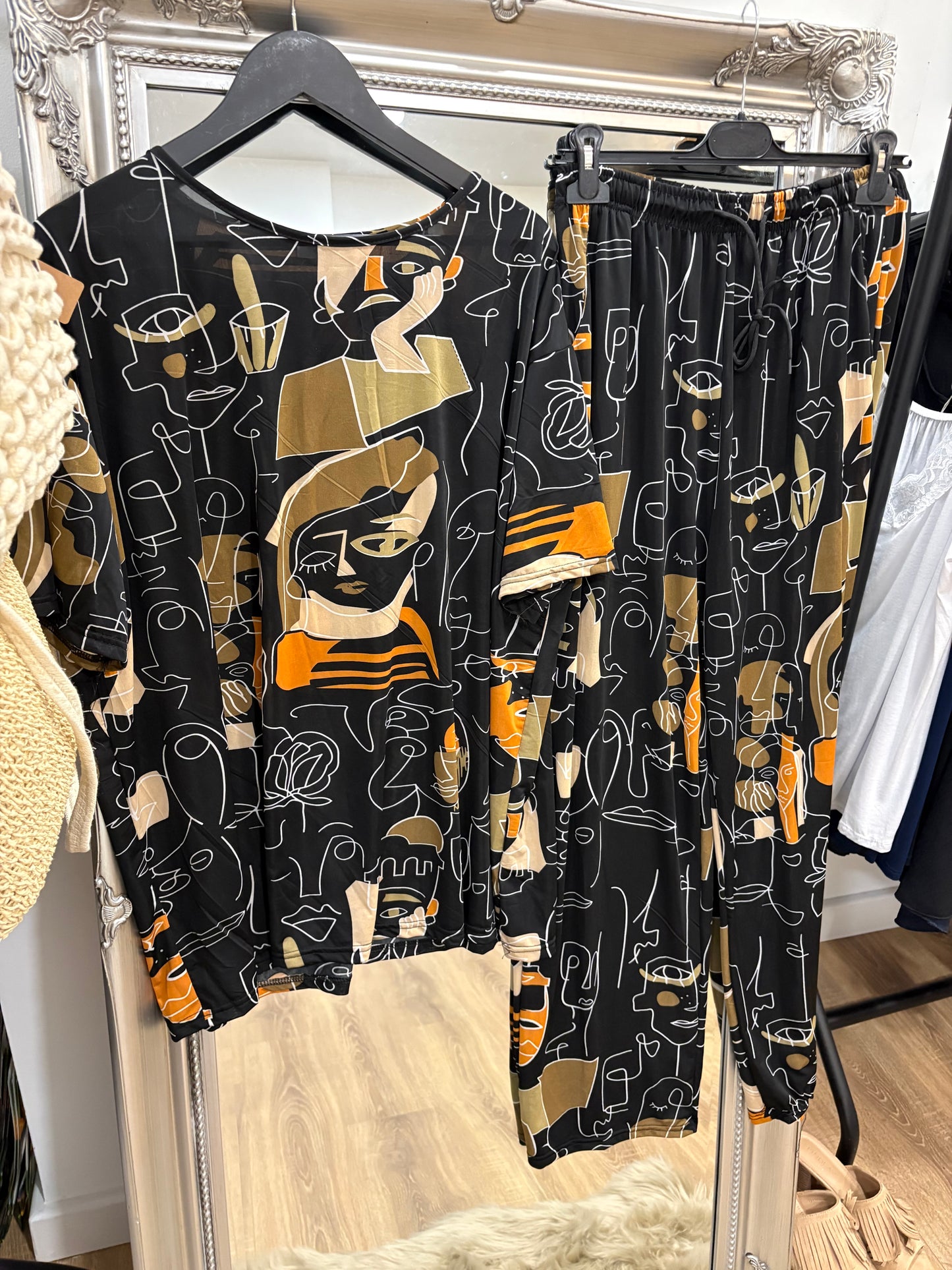 Slinky, Stretch Co-ord