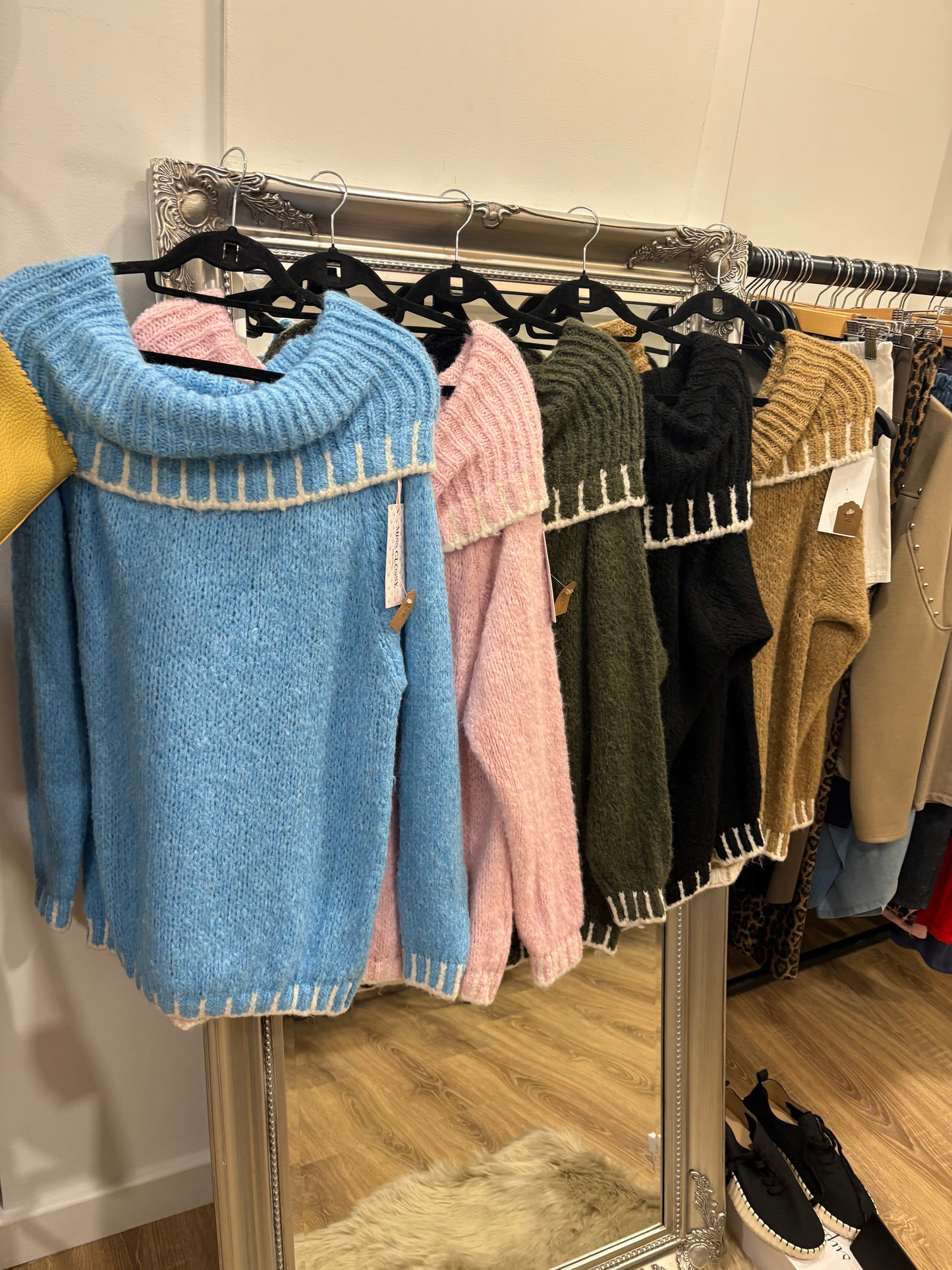 Blanket Stitch Edge Jumper