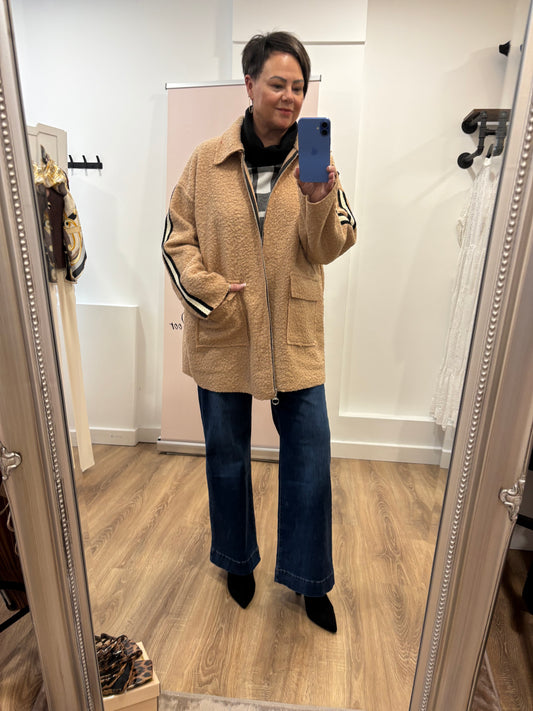 Side stripe Fleece Jacket