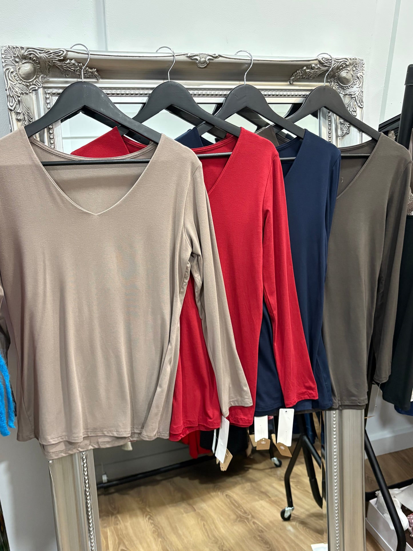 V Neck Long Sleeve Layering Top