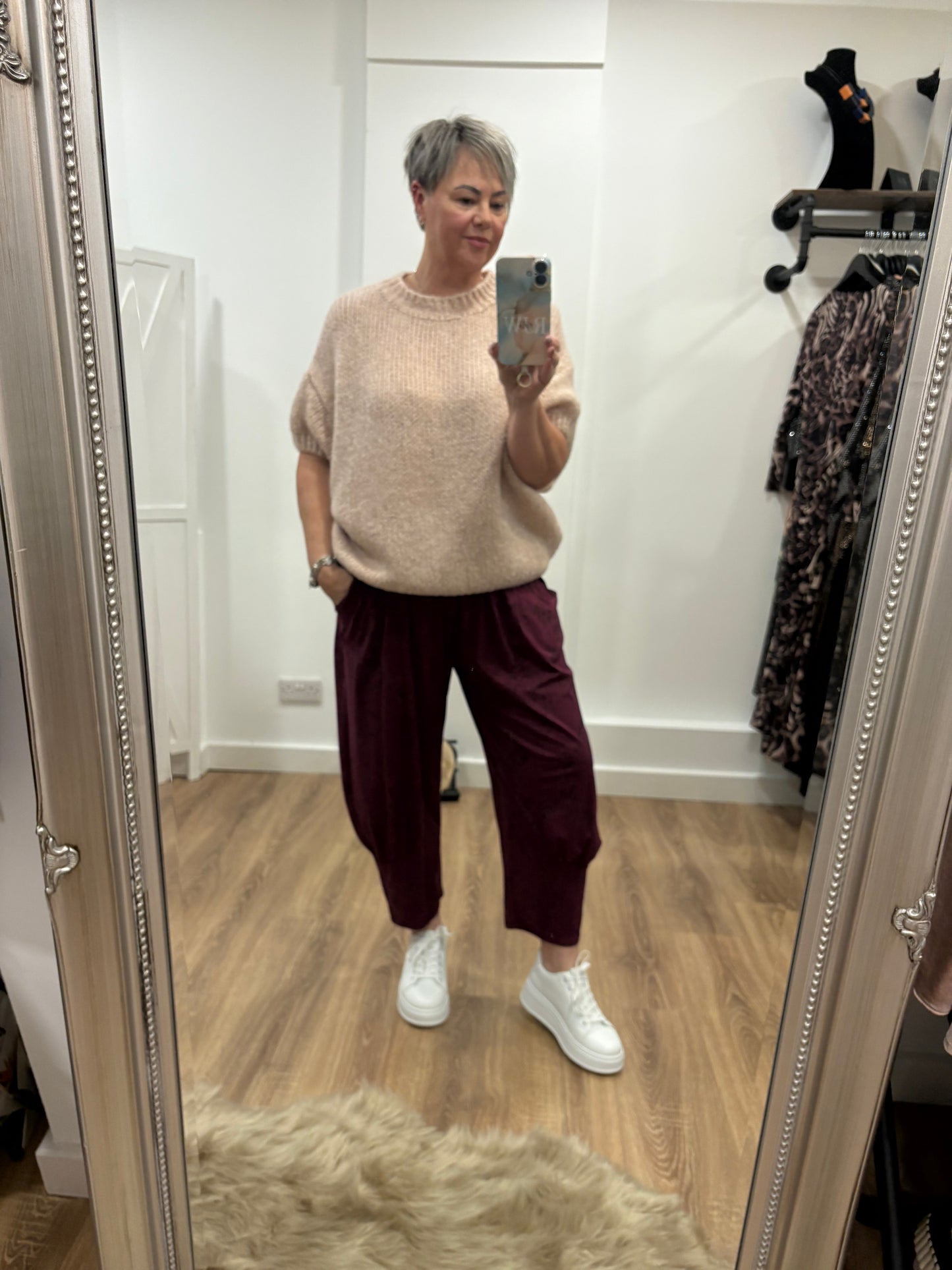 Tapered, Lightweight, Loose fit Joggers