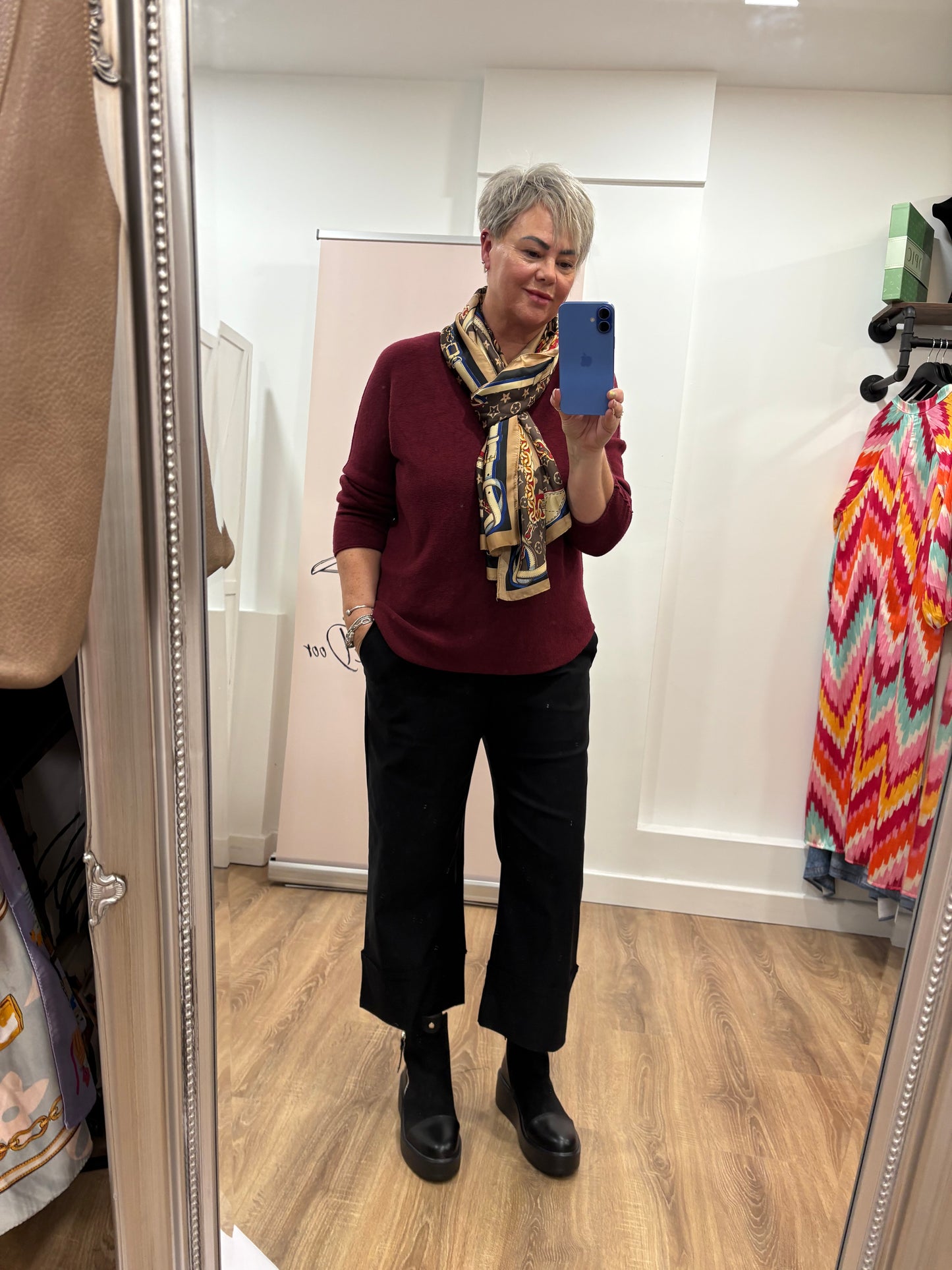 Cropped, Wide Leg Trousers