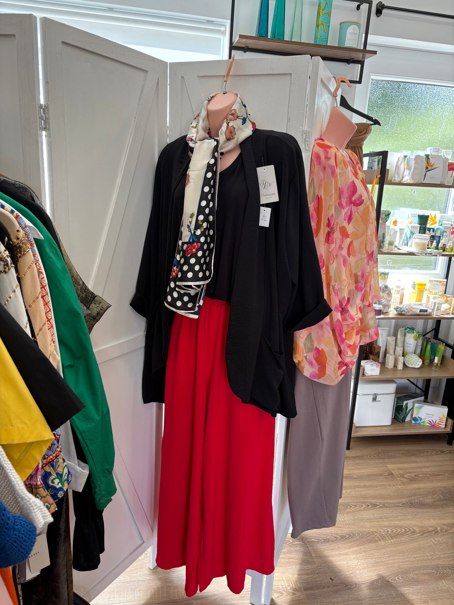 Wide Leg Trouser with pockets