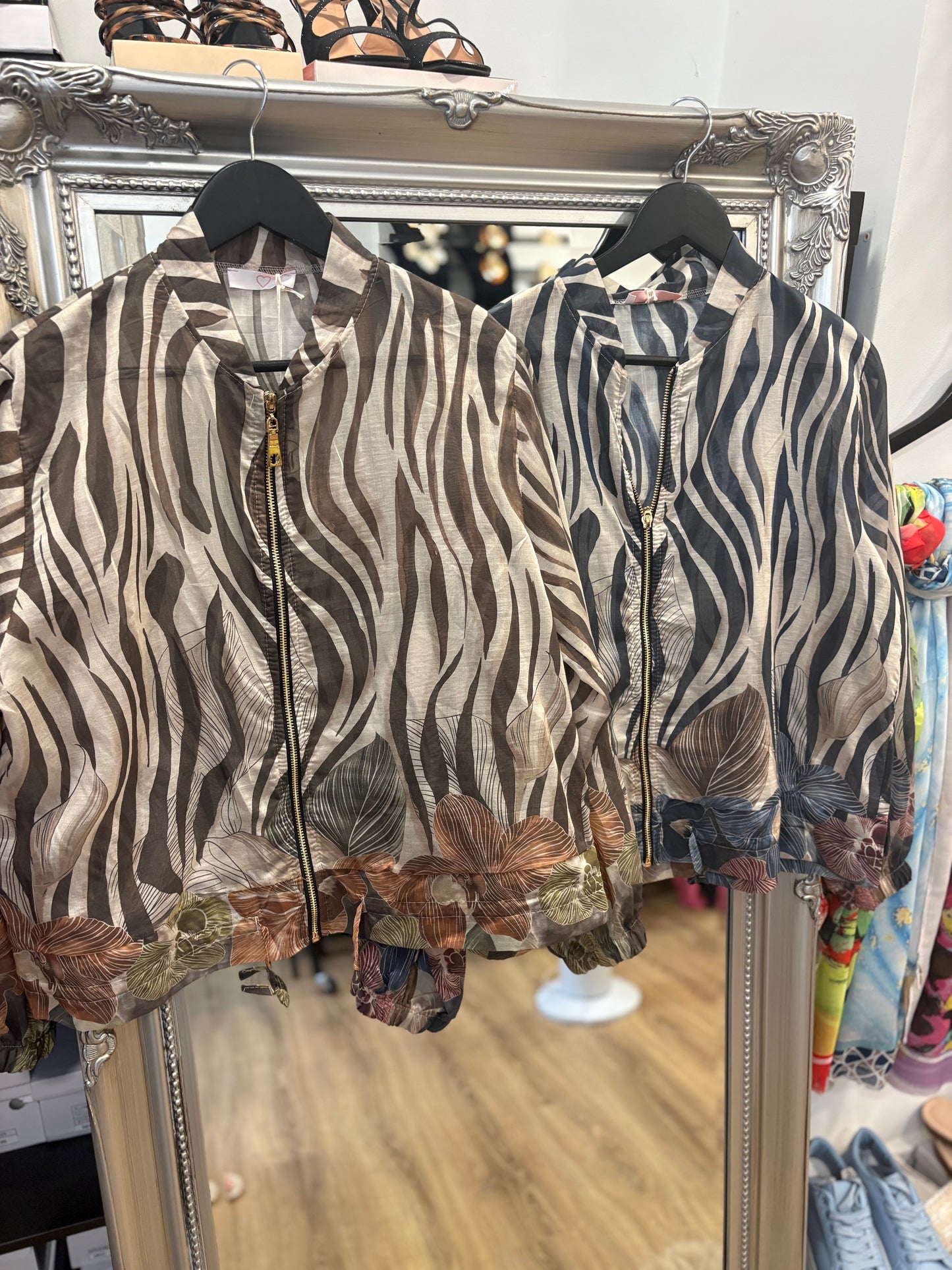 Chiffon Design Lightweight Bomber Jacket