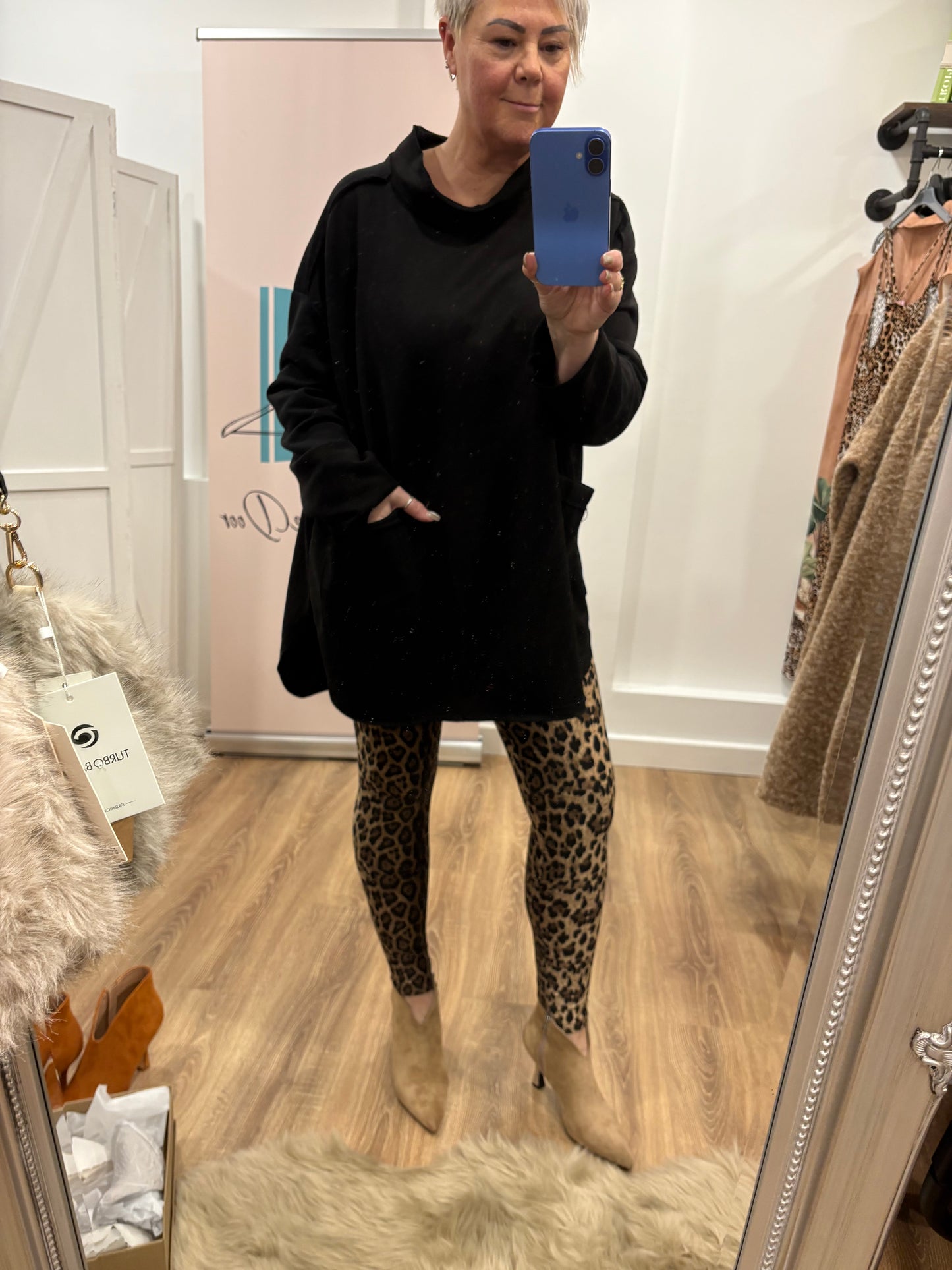 Crew Neck Longline Pocket Sweatshirt