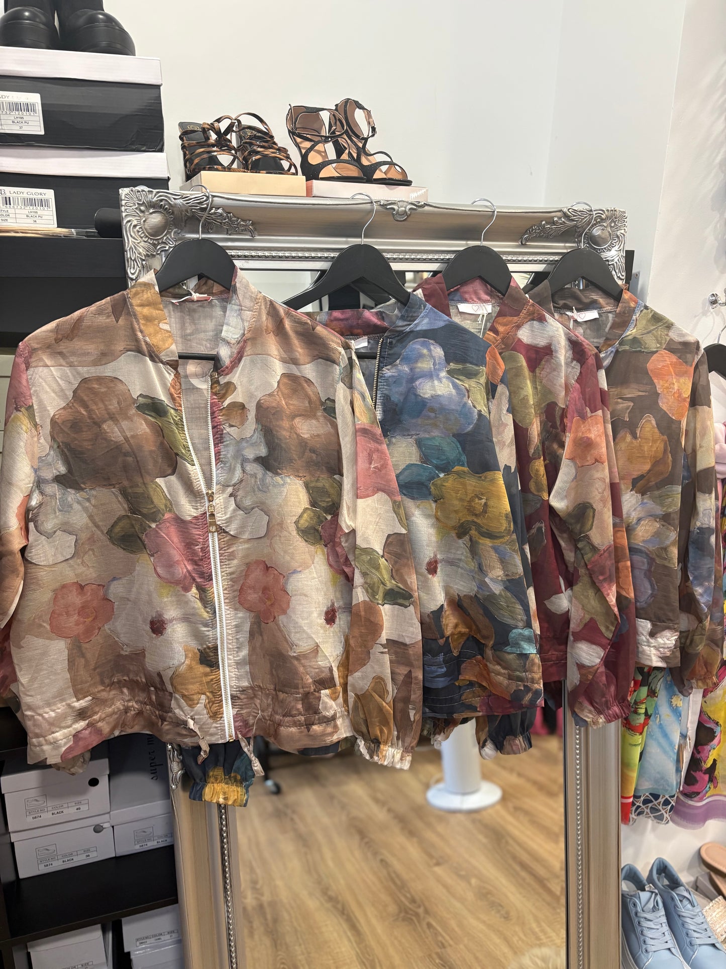 Chiffon Design Lightweight Bomber Jacket