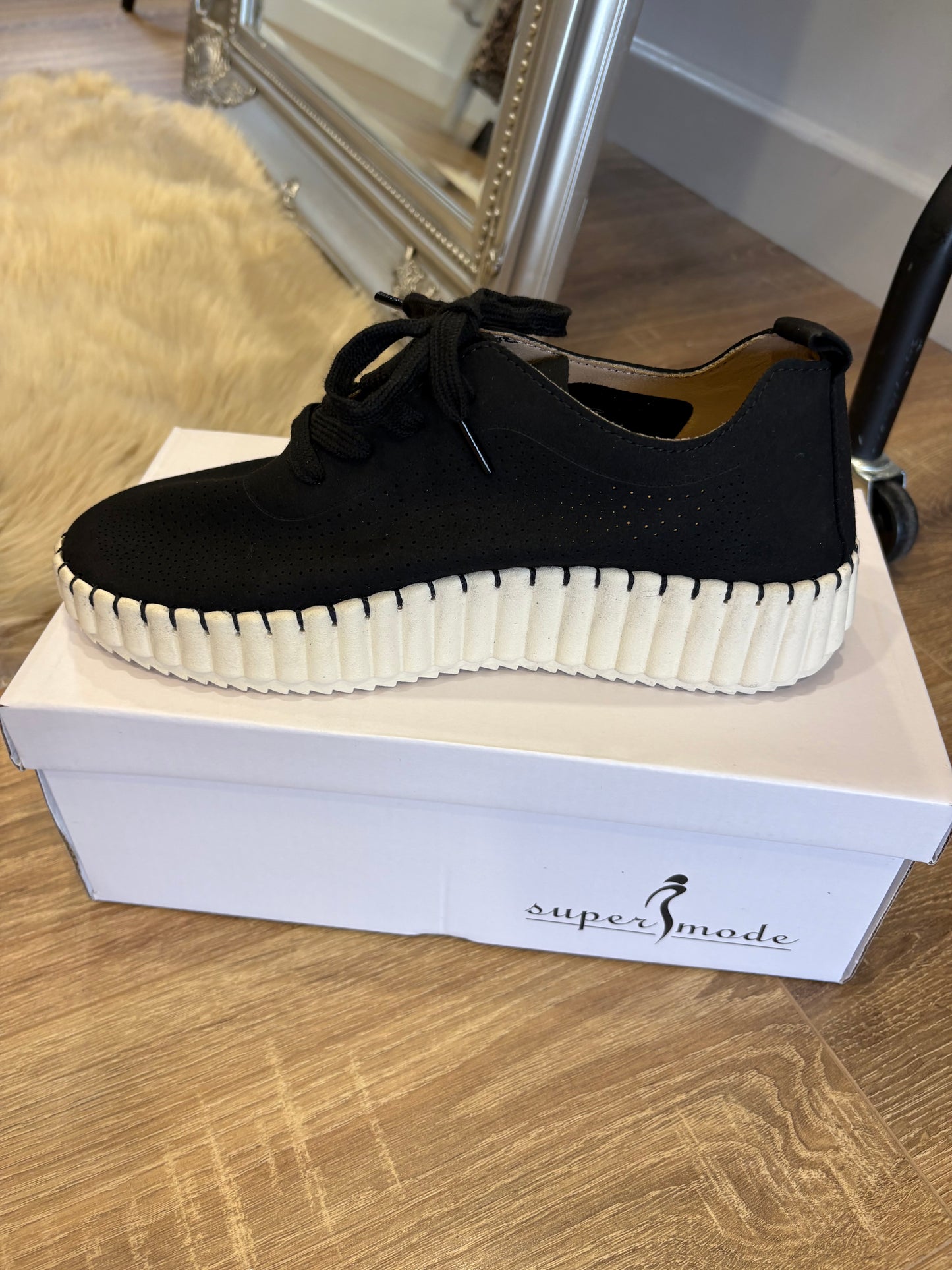 Lightweight Summer Pump