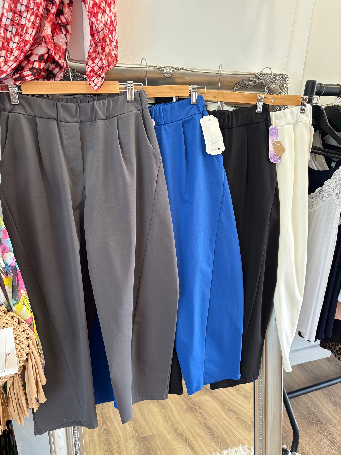 Smart Barrel Leg Joggers