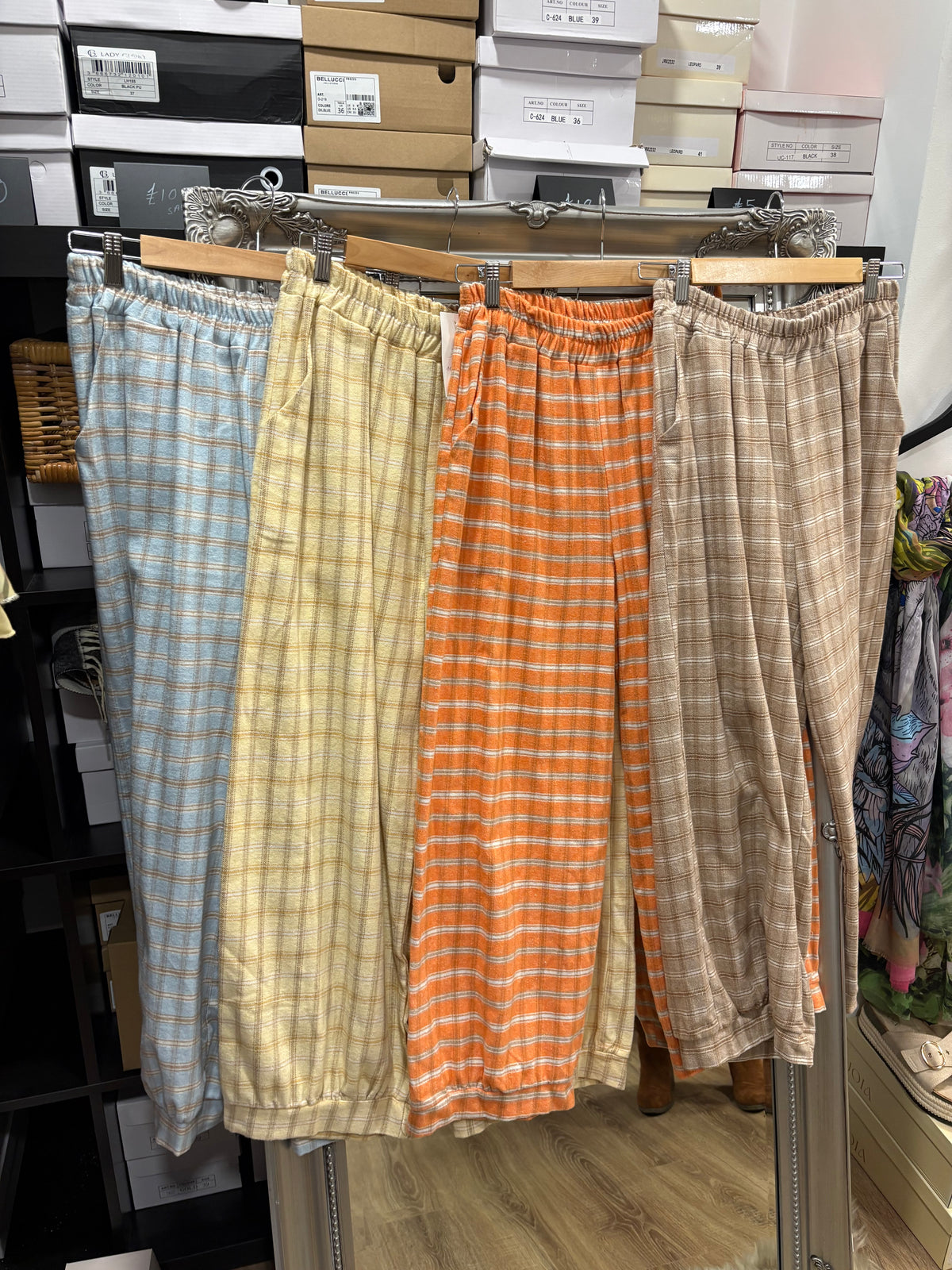 Check Balloon Trouser