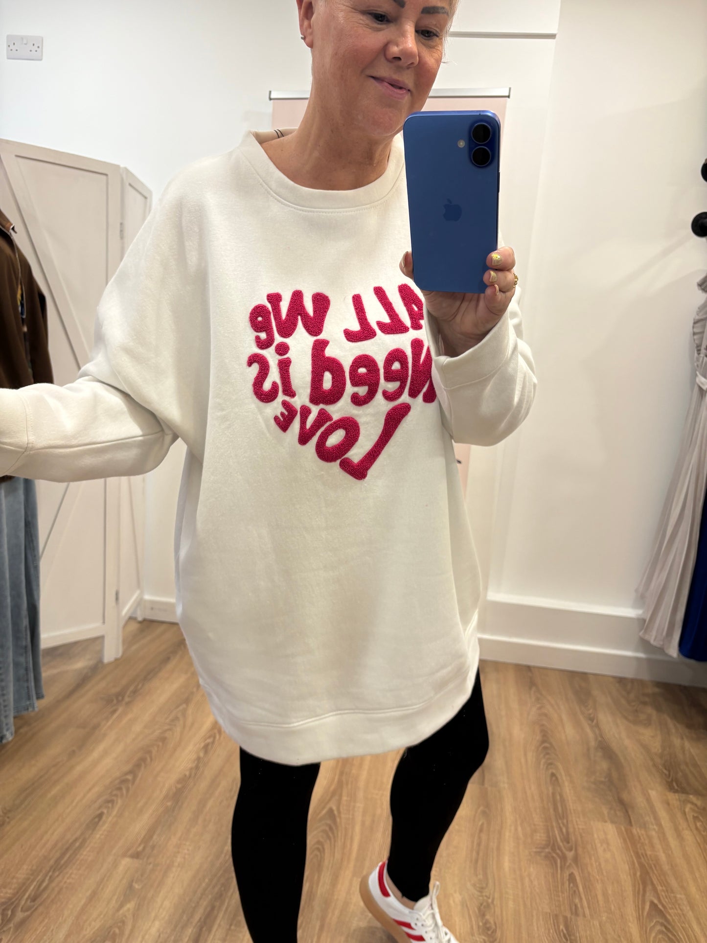 Oversized Love Sweatshirt