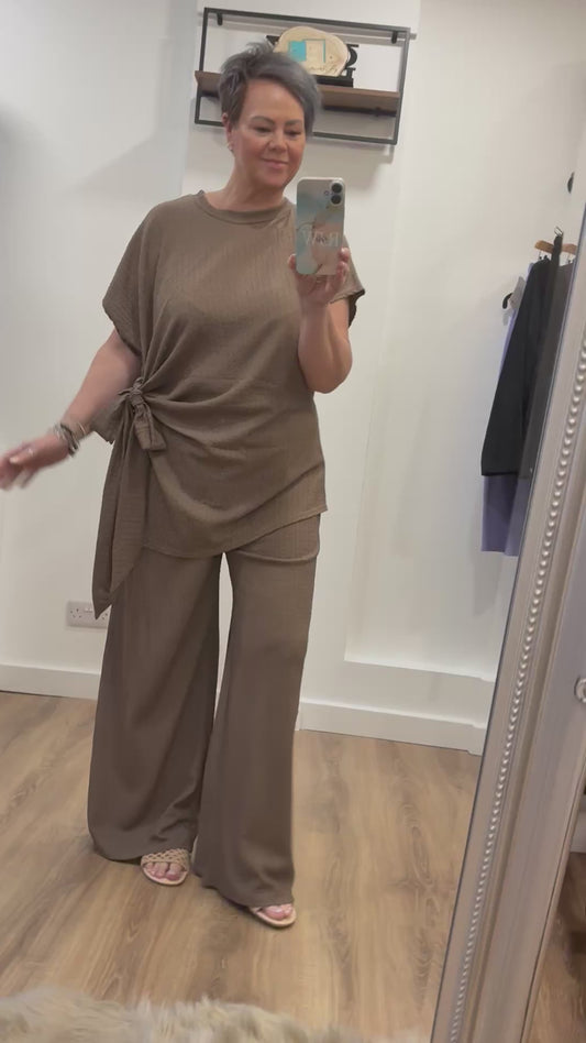 Tie Side, Crinkle Co-ord